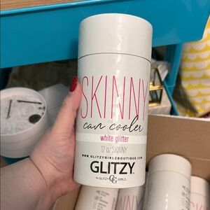 Glitzy White Glitter Can Cooler